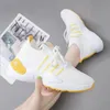 2021 women breathable running shoes white black pink yellow womens trainer designer outdoor sports sneakers size 35-40 walking shoe
