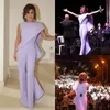 Elegant lavendel prom jumpsuit för kvinnor arabiska kväll klänningar smycken nacke plus storlek formell fest bär billig mantel ruffled kändis klänning