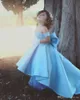 Söt blå av axelflickorna Pageant Dresses Children Big Bow Satin High Low Flower Girl Dresses For Wedding Kids Birthday Par270k