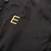 남성과 여성 포켓에 편지 인쇄 색상 검정 럭셔리 재킷 브랜드 남성 디자이너 재킷 가을 겨울 코트