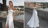 2020 Nieuwe Helena Kolan Een lijn Trouwjurken van de schouder Split Sash Plus Size Bruidsjurken Sweep Train Beach Robe de Mariée 825