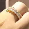 2019 Handmade Moda Jóias 925 Sterling Silvergold Encher Esmeralda Corte Branco Topázio CZ Diamante Pasta Popular Quadrado Mulheres Casamento Banda Anel Presente