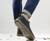 Kar Botları Pamuk Peluş Çizmeler Kaymaz Kış Ayakkabı Su Geçirmez Koşu Ayakkabıları Açık Spor Ayakkabı Kauçuk Taban Atletik Sneakers TL104