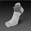 Beş Parmak Toe Çorap Erkekler Basketbol Spor Çorap Çizgili Yaz Nefes Çorap Örgü Pamuk Çorap Atletik Retro Rahat Moda B5250