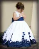 女の子のページェントのドレスサテンAラインプリーツサッシガールズフラワーガールズドレス素敵な子供たちの誕生日のドレス子供のフォーマルな着用