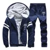 Dressuit Mężczyźni Polar Bluzy Zestaw 2019 Zima Ciepła Bluza Jogging Homme Gruba Bluza z kapturem + Spodnie Odzież sportowa Top i spodnie