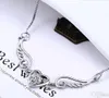Mode – versilberte Engelsflügel-Halskette, Halskette mit Herz-Anhänger, Halskette, Flügel-Herz-Halsketten, Geschenk für Frauen, Weihnachtsgeschenk