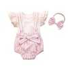 Baby tjejer kläder barn solid t-shirt suspender shorts bowknot huvudband kläder sätter sommar flyga ärm topp randig hårband kostym cyp619