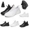 2020 Moda Koşu Ayakkabıları Erkekler Kadınlar Için Üçlü Siyah Beyaz Deri Platformu Spor Sneakers Erkek Eğitmenler Ev Yapımı Marka Çin'de Yapılan