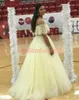 مذهل الأصفر الرباط فساتين quinceanera الكرة 2019 باتو الرقبة ألف خط أكمام زائد حجم فتاة حفلة موسيقية اللباس الرسمي أثواب الاجتياح طول