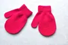 7 Kolory 1-4 lat Przedszkole Dzieci Ciepłe Rękawiczki zimowe Odporne na zarysowania Dziecko Grip Knit Solid Color Mittens P076