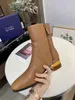 Hot Sale-Spring Fall Black Patent Läder Kvinna Skor Gratis Frakt för Bride Luxury Pekade Toe Letters Ladies Women Boots Designer