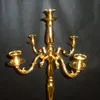 Os candelabros decorativos de prata chapeados ouro do metal do assoalho de 4ft altos para a decoração do partido de casamentos, suporte do castiçal estão