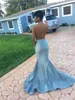 Sexig halter Sequins Dusty Blue Prom Klänningar Baklösa Satin Sweep Train Luxury Sequins Beaded Custom Made Plus Size Long Evening Party Grows