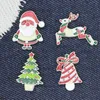 Dessin animé Noël Broche Mignon Père Noël Bonhomme De Neige Cloche Elk Arbre De Noël Broche Pin Belle Xmas Bas Insigne Décoration De Fête DBC VT1184