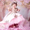 2020 New Cheap Pink Princess Flower Girls Abiti Cap maniche in raso con paillettes in oro rosa di alta bassa lunghezza compleanno bambino ragazza abiti da spettacolo