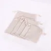 100pcs / lot sacs en coton de couleur naturelle petite fête faveurs lin cordon cadeau sac mousseline pochette bracelet bijoux emballage sacs230J