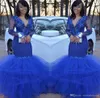 Nuovi abiti da ballo a sirena in pizzo blu royal sexy con scollo a V maniche lunghe trasparenti in tulle con applicazioni di perline abiti da cerimonia convenzionali Robe De Mariee