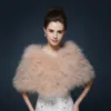 Hot Strusie Feather Bridal Szal Futro Okładki Małżeństwo Wzrastał Płaszcz Bride Winter Wedding Party Boleros Kurtka Cloak Cape