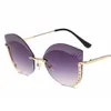 luxury - Big Eye Sunglasses New 2019 Women Men Gold Metal Frame Cutting Lens Sun Glasses Vintage Ladies Gradient Eyelash Sunglass Shades