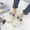 Chaussons en peluche à l'extérieur porter des chaussures pour femmes à la mode lapin laine coton pantoufles hiver