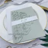 Göbek Bantlı Muhteşem Özelleştirilebilir Gümüş Lazer Kesim Düğün Davetiyesi, Cevap Kart Ile Davet Ediyor ve Düğün İçin Zarf