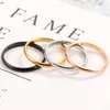 Ny ankomst 2mm rostfritt stål glansig ring 4 färger fina vanliga midi smala stapling ringar par lyckliga engagemang bröllop smycken-y