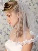 Short Length Wedding Veils 1 Tier Appliques Lace Pearls with Comb Bridal for Girls Luxury Long Chapel Length Bead