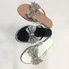 Tofflor sommar flip flops 2021 söt glänsande diamant båge kvinnor avslappnad platta skor outsize strand slitage rhinestone damer sandaler 36-40