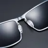 Occhiali da sole quadrato di alluminio Qualità Uomini Occhiali da sole polarizzati per gli uomini Sport Eyewear Oculos de Sol Feminino