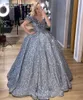 الفضة البراقة الكرة بثوب Quinceanera فساتين الحلو 16 قبالة الكتف كريستال مطرز المسابقة فساتين vestidos دي Quinceanera فساتين vestidos دي 15