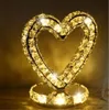 Lampy stołowe ze stali nierdzewnej Kryształowe Sypialnia Light Nowoczesny Minimalistyczny Kreatywny Okrągły Księżyc Heart LED Dekoracyjne biurko Lampa