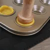 En gros Nouveau En Bois Tarte Aux Oeufs Tamper Portable Double Face Pâtisserie Oeuf Tarte Poussoir Eggtart Moule Cuisine Outils De Cuisson Oeuf Tarte Moule