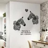 DIY Duvar Sticker Karikatür Aşk Zebra Duvar Kağıtları Tüm Maç Tarzı Sanat Mural Su Geçirmez Yatak Odası Duvar Çıkartmaları Ev Dekor