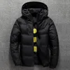 Outdoor Short Hooded Down Jacket Man Designer Solid Färg Zipper Lapel Neck Coats Avtagbar hatt Hot Sälj Långärmad Ytterkläder Kläder