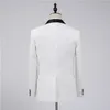 Embossing Groom Tuxedos White Groomsman Wedding 3 Piece Suit Fashion Men Business Prom Party Jacka Blazer (Jacka + Byxor + Tie + Vest) 2657