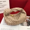 Vrouwen handtassen afgerond hobo tas geweven lederen vrouwen tassen 2020 womens luxe ontwerper portemonnees handtassen mode ontwerper draagtas