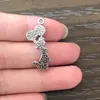 Atacado DIY Charms Cheerleader Charms Antique Silver Tone Sports Pingente Charms para Pulseira Colar Brincos marcador de livro puxadores de zíper