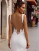 2020 Einfache Satin-Spitze-böhmische Brautkleider Mantel Bateau See Through Back Berta Hochzeitskleid Vestidos De Novia Brautkleider lang