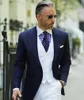 Мода синего Groom Tuxedos Пик нагрудных дружки Свадьба 3 шт костюм мужчины Бизнес Пром куртка Blazer (куртка + штаны + Tie + Vest) 761