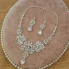 Bling bling set kronor halsband örhängen legering kristall sequined brud smycken tillbehör bröllop tiaras headpieces suit250t