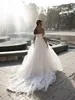 2020 Кружева Свадебные платья с плеча Аппликации Свадебные платья сшитое Backless Поезд стреловидности линия Свадебное платье Robe De mariée