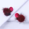 Wholesale-hair Ball Ear Stud Women韓国風の素敵なイヤリング秋と冬3色赤青黒送料無料