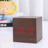 Cube Trä LED Alarm Clock LED Display Elektronisk skrivbord Digitalt bord Klockor Trä Digital Väckarklocka USB Voice Control Horloge