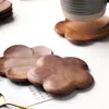 Walnut Wood Coasters Plum Blossom Shape Cup Pad Coffee Tea Cup Houten Drink Mat Home Bar Office Mug Onderzetter