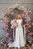 2020 A-Line Modest Suknie ślubne z krótkimi rękawami Klejnot Zipper Powrót Stretch Crepe Lace Aplikacje Nowoczesne Skromne Bridal Suknie Rękawy