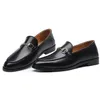 Nouvelle arrivée italien meilleure qualité hommes haut haut semi les chaussures de mariage pour hommes pU cuir chaussures robes noires de taille masculine 37-44