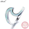 Blaike 100% Solid S925 Sterling Silver Wave Anelli per donna Uomo Bianco / Blu Opale di fuoco Anello Donna Arcobaleno Birthstone Gioielleria raffinata