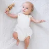 Baby rompers barn sling jumpsuits flickor solida randiga overell spädbarn casual susender bodysuits bomull spädbarn klättra kostymer onies b7462