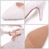 Crystal Queen White Lace Bloem trouwschoenen Slip op puntige teen bruidsschoenen hoge hak vrouwen pompen ondiep puntige teen teen 8 cm cj191217